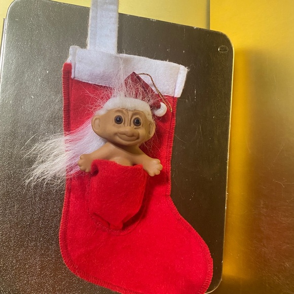 RUSS BERRIE VINTAGE CHRISTMAS TROLLS WITH HATS & POCKET XMAS STOCKINGS RARE - Picture 8 of 16